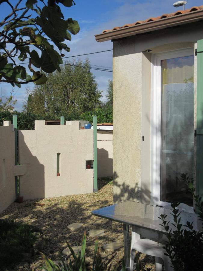 Maranatha Acomodação com café da manhã Les Gonds Exterior foto